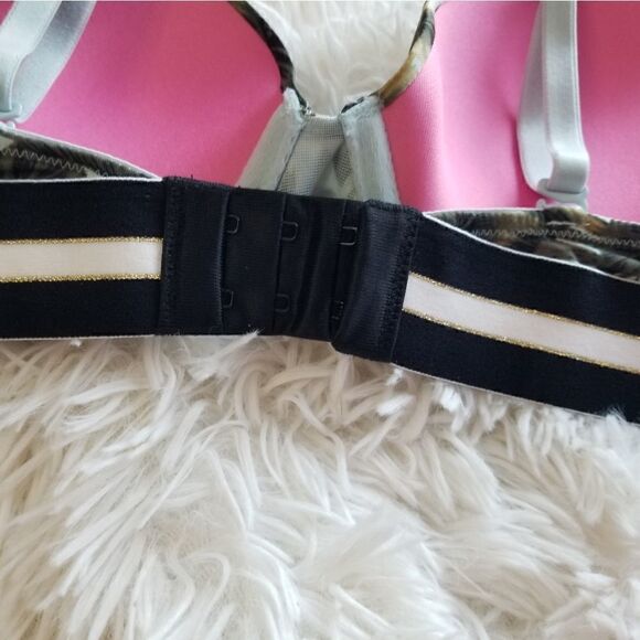 32C PINK Victoria's Secret Blue Push Up Bra - Picture 6 of 9